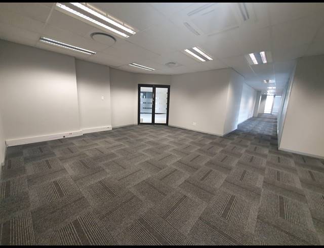 797M² OFFICE TO LET IN BEDFORDVIEW